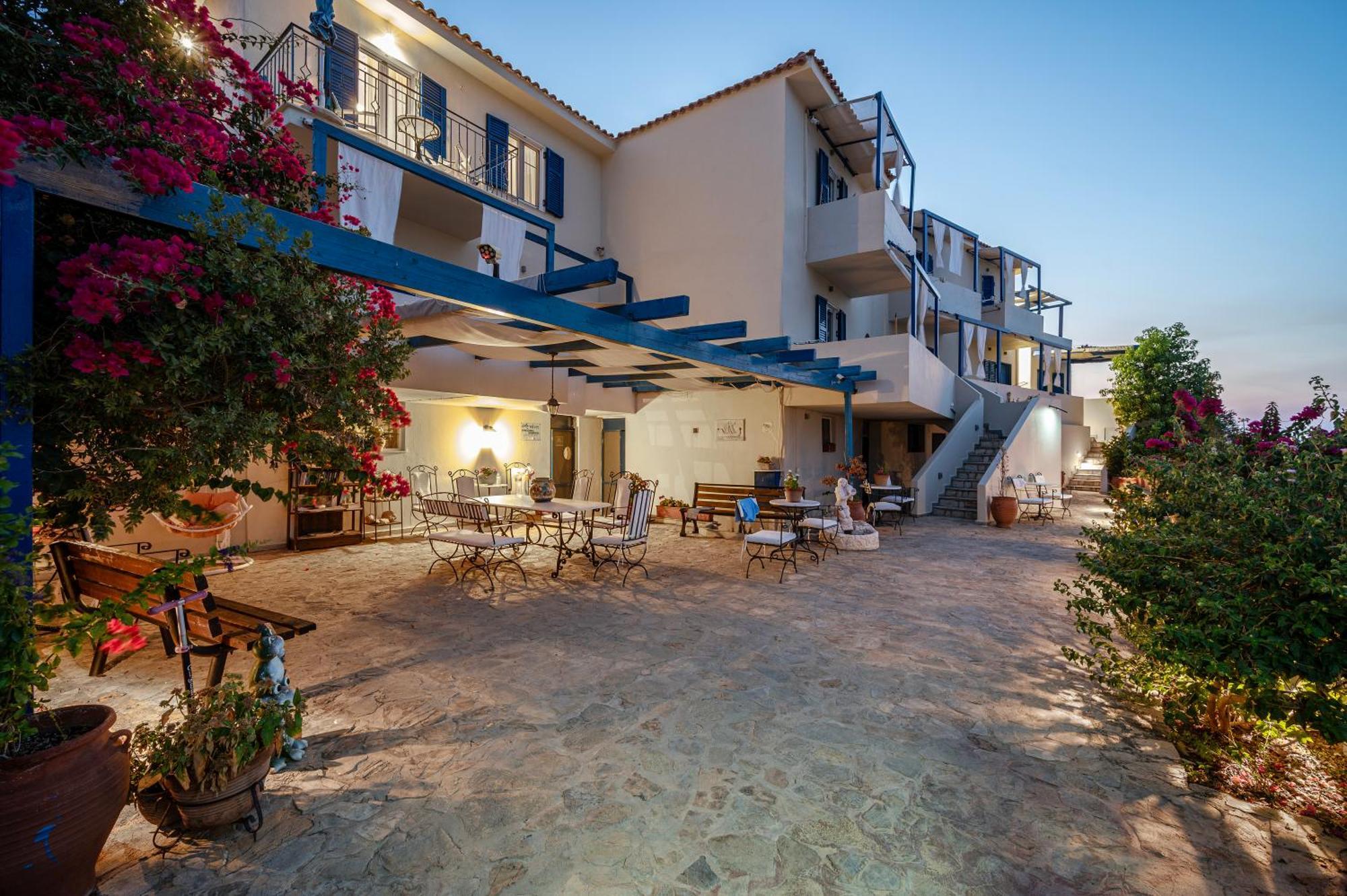 Agnadi Blue Apartments Diakofti المظهر الخارجي الصورة