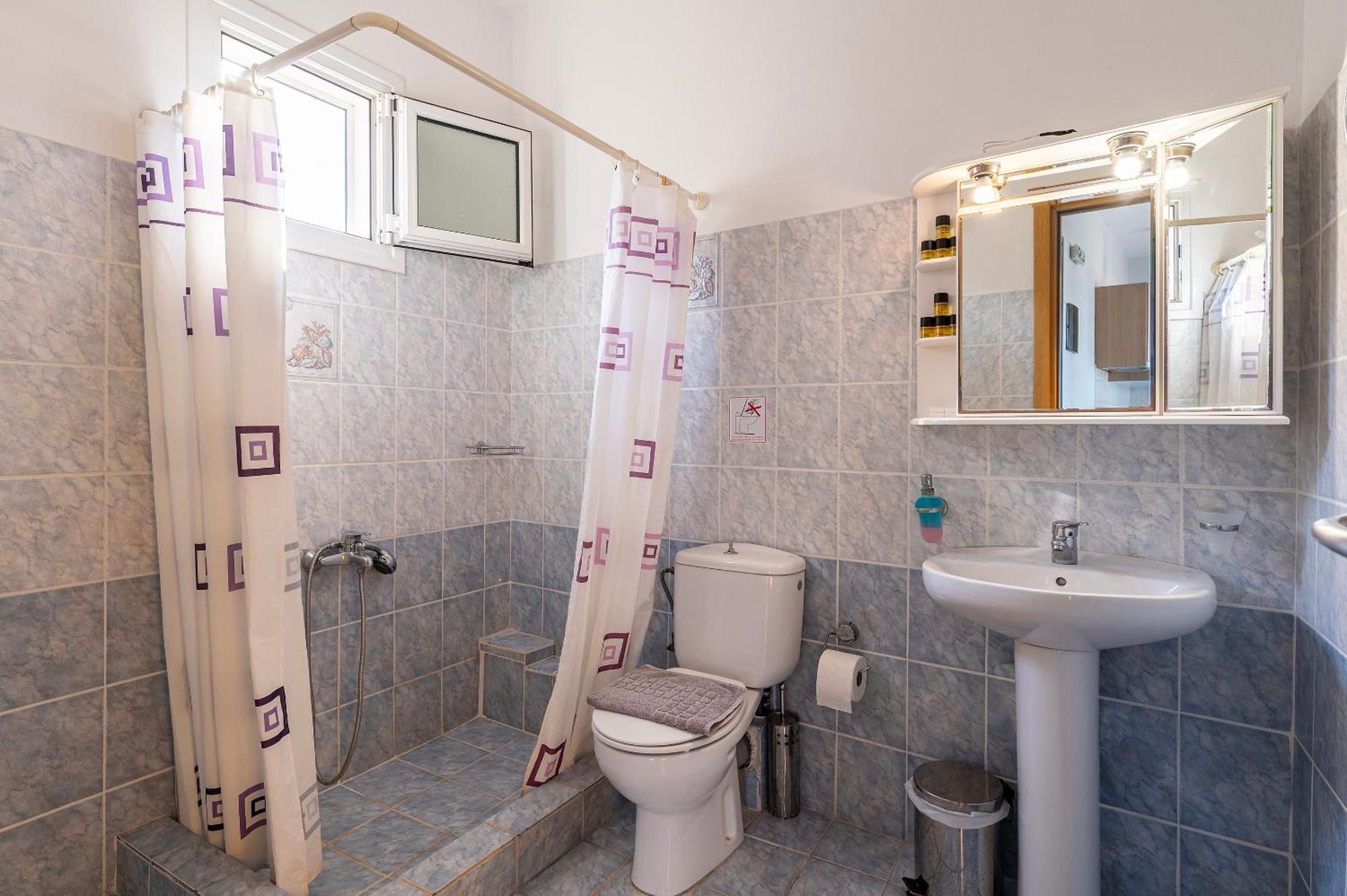 Agnadi Blue Apartments Diakofti المظهر الخارجي الصورة